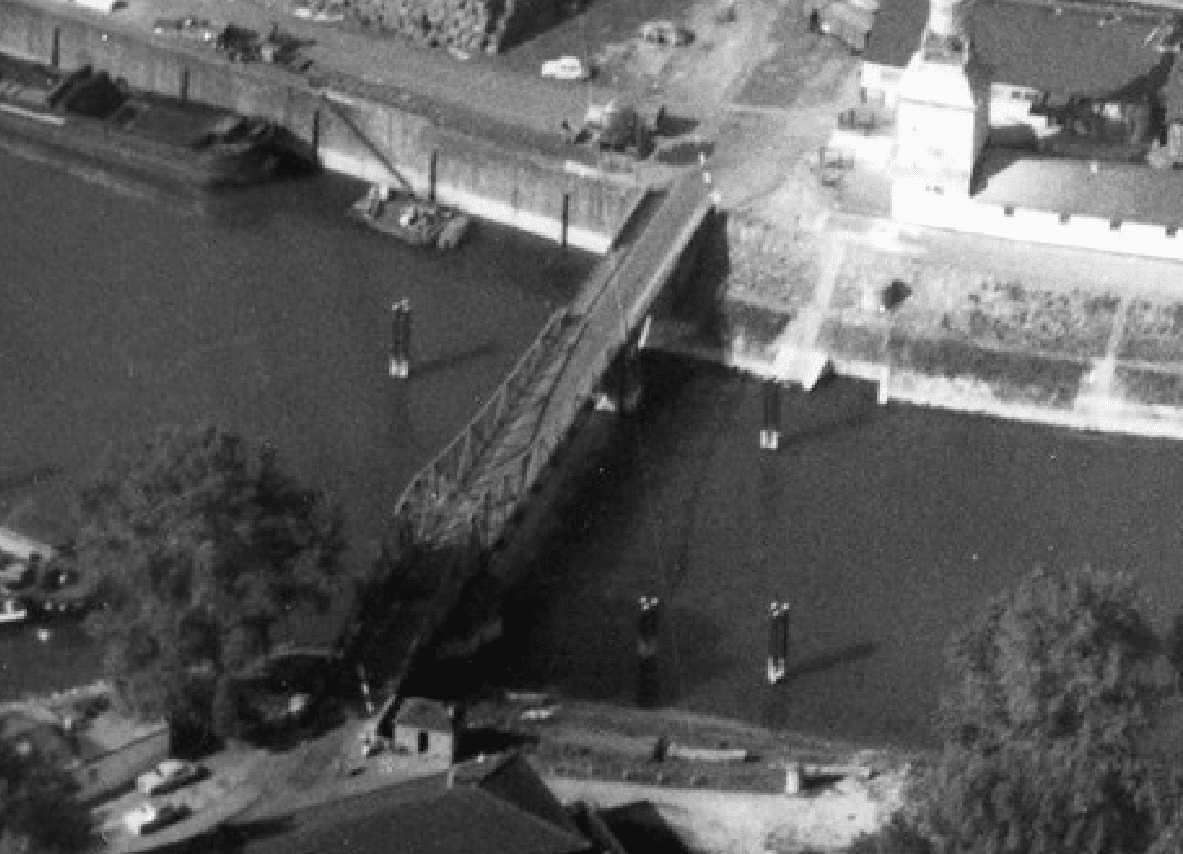 Ehemalige Drehbrücke